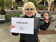 Cornelia Raum - Verleih  "Stand up for Love" Protest am 09.06.2020 @ Marienplatz